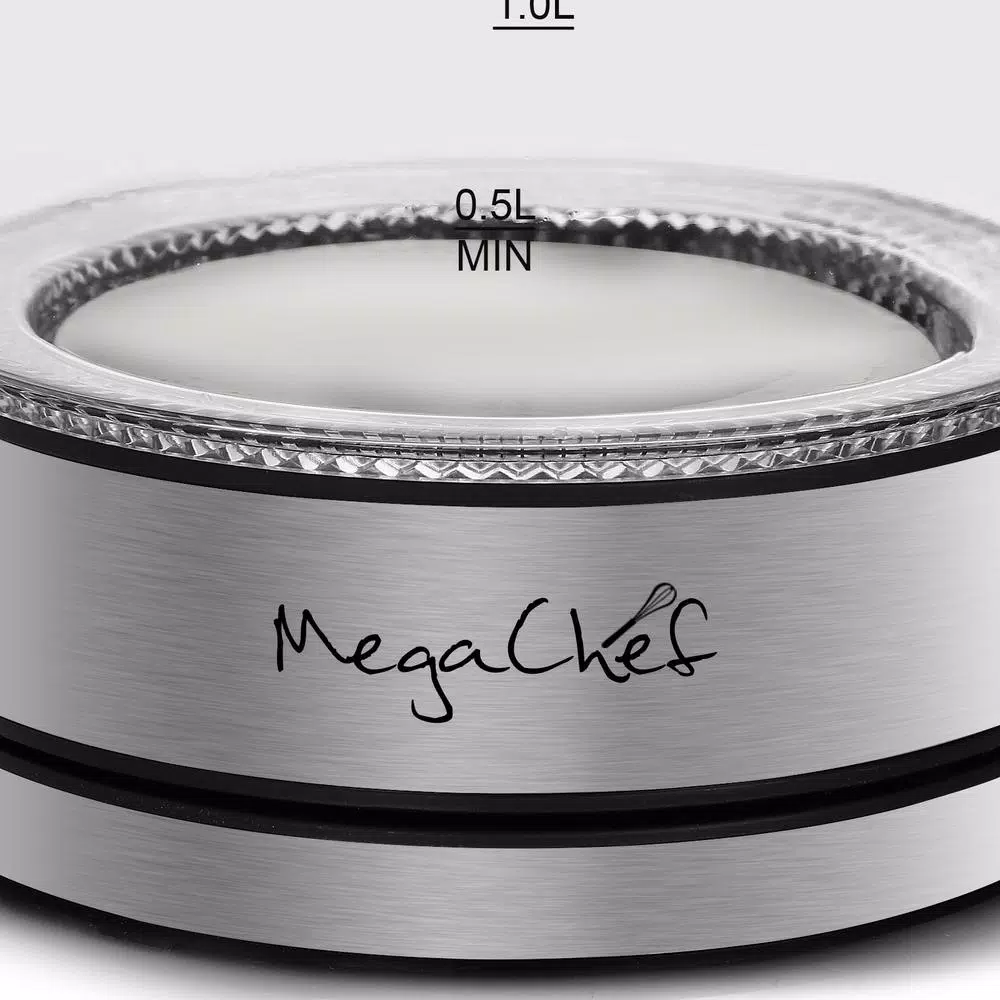 Best reviews of βοΈ MegaChef 7.6 Cup Stainless Steel Cordless Electric Kettle With LED Base π₯ - Image 4