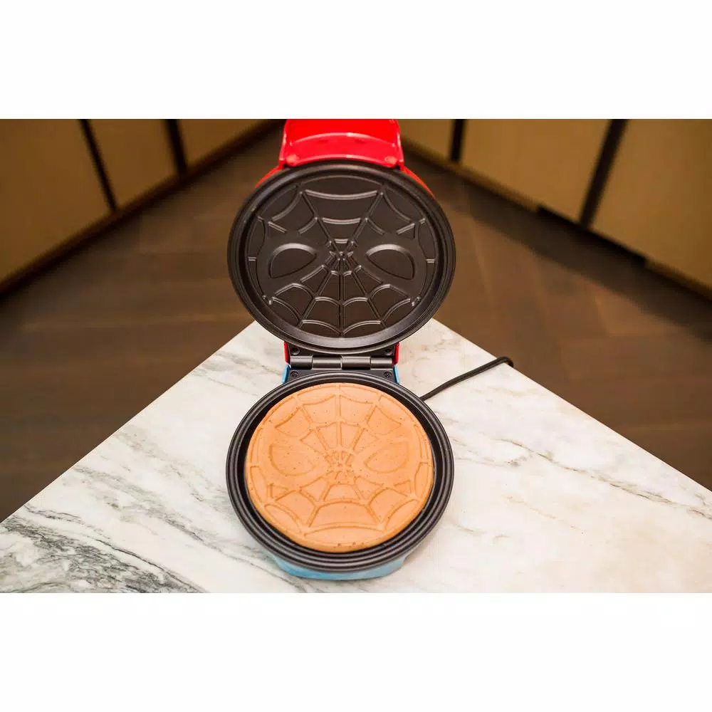 Cheap βοΈ Uncanny Brands Marvel Classic Spiderman Red Waffle Maker β - Image 3