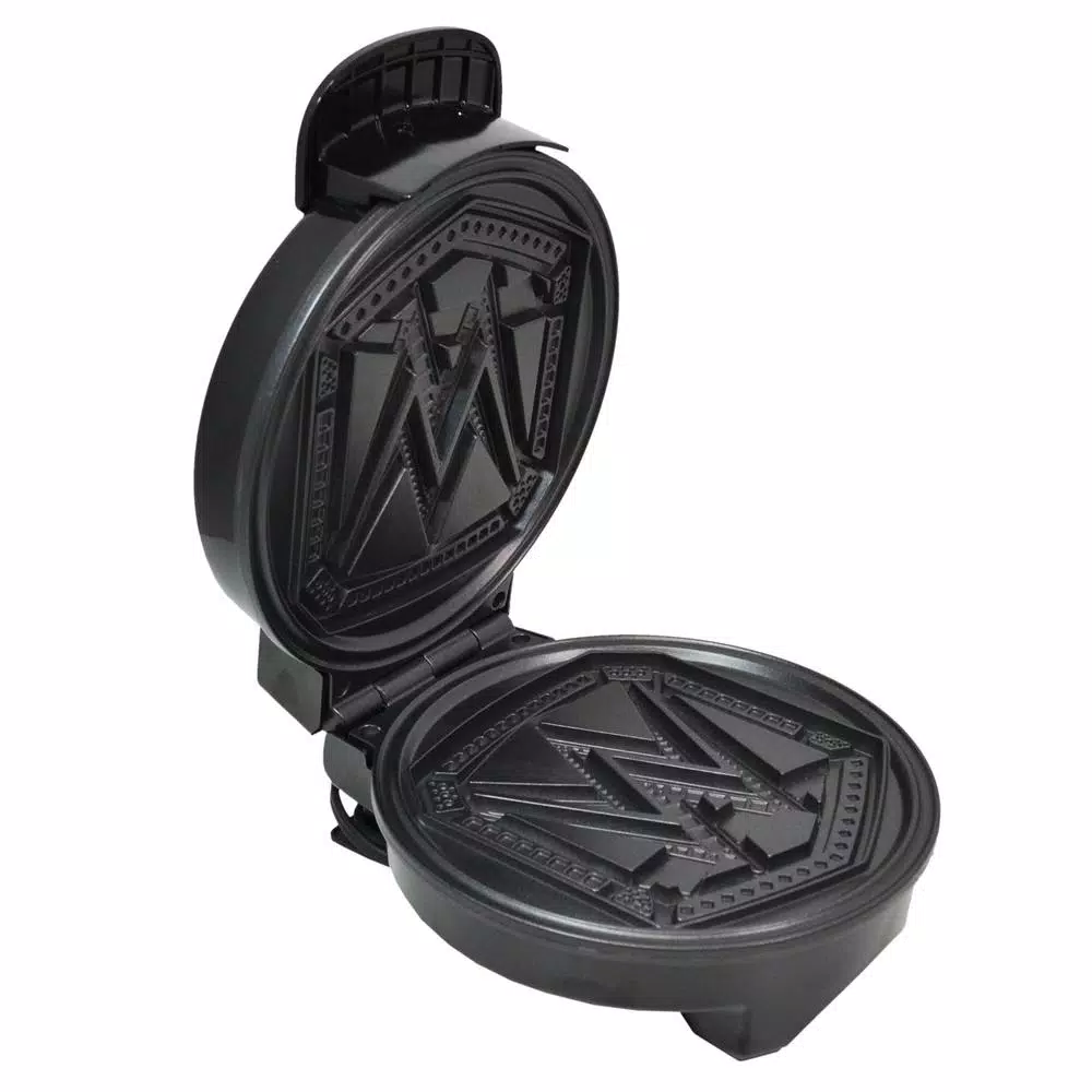 Budget ❤️ Uncanny Brands World Wrestling Entertainment Championship Belt Black Waffle Maker 🧨 - Image 2